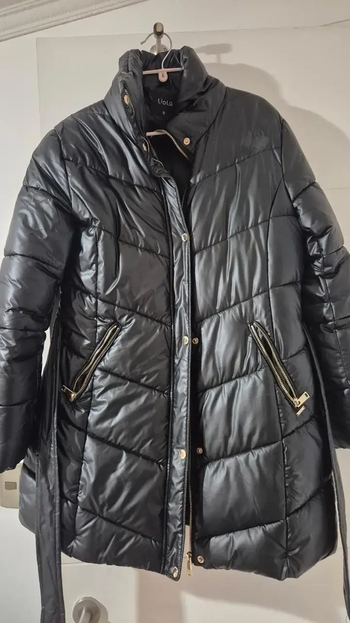 Parka negro con cinturón Liola - 4