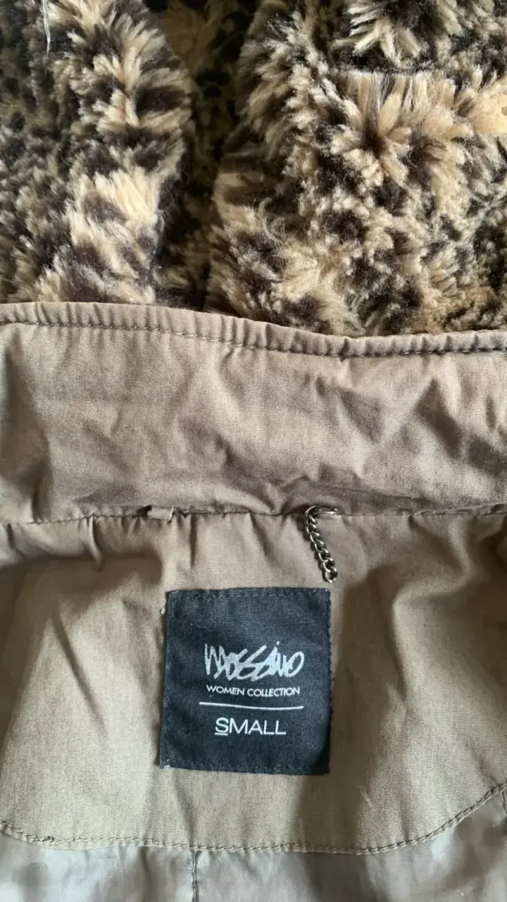 Parka Mujer Mossimo con Forro de Leopardo - 3