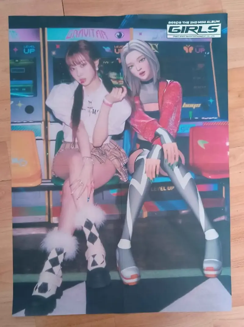 Álbum de Aespa Girls con póster y photocards - 2