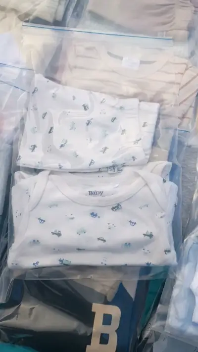 Set de ropa de bebé Pilin con estampado de animales - miniatura 4