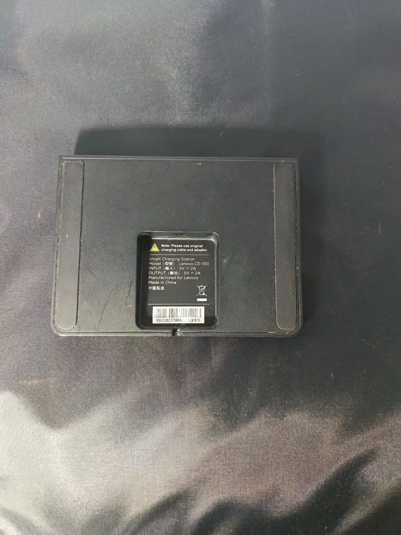 Tablet Lenovo con teclado y funda protectora - 3