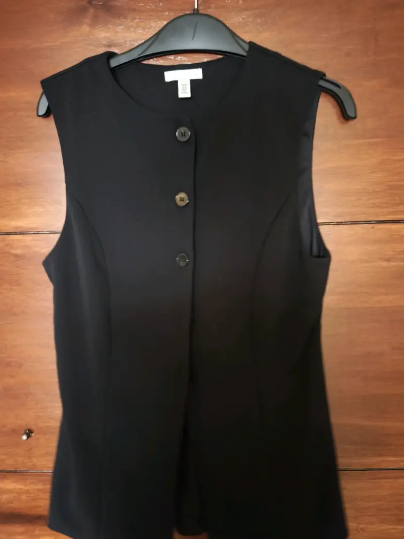 Chaleco sin mangas negro H&M talla M - 1