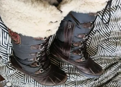 Botas de invierno UGG con forro de lana - miniatura 1