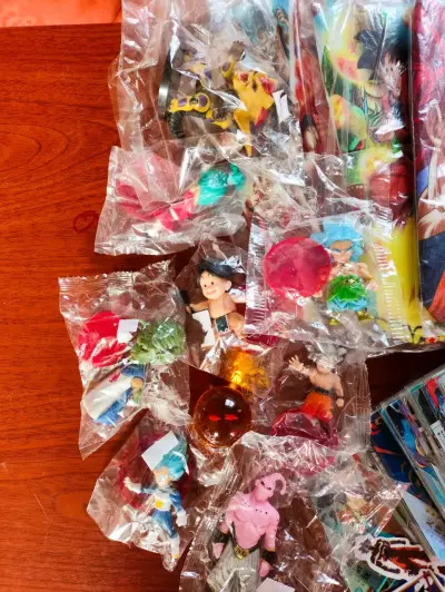 Colección de figuras y cartas Dragon Ball Z - miniatura 6