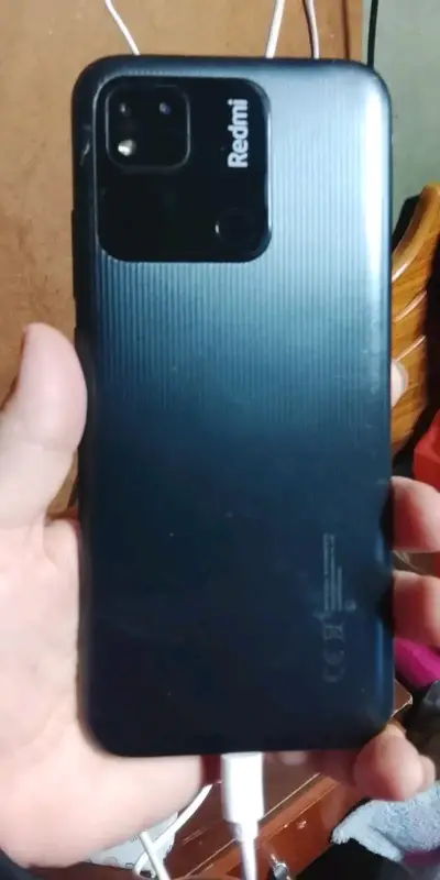 Smartphone Xiaomi Redmi 10A 64GB en buen estado - miniatura 2