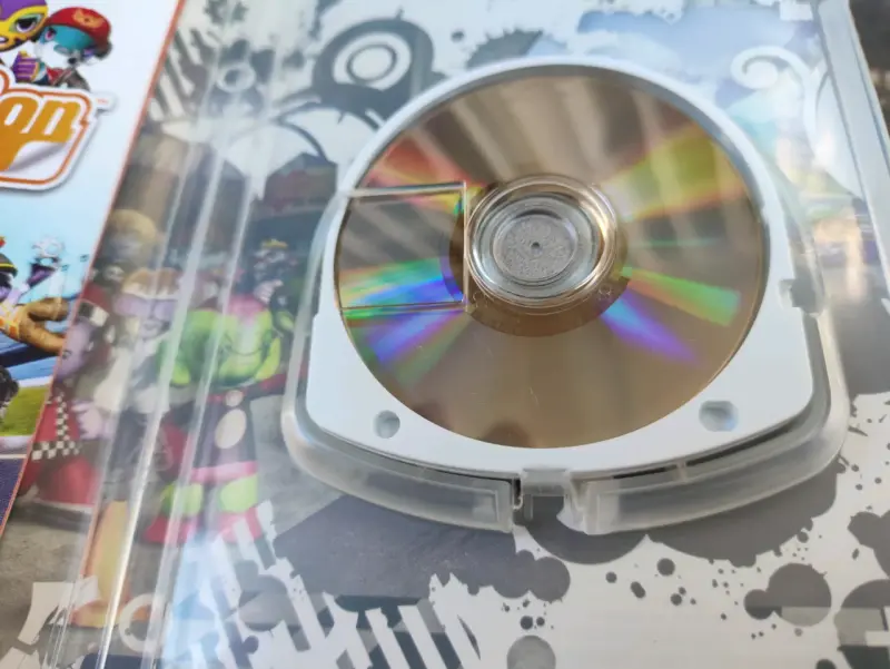 Juego PSP ModNation Racers en buen estado - 2