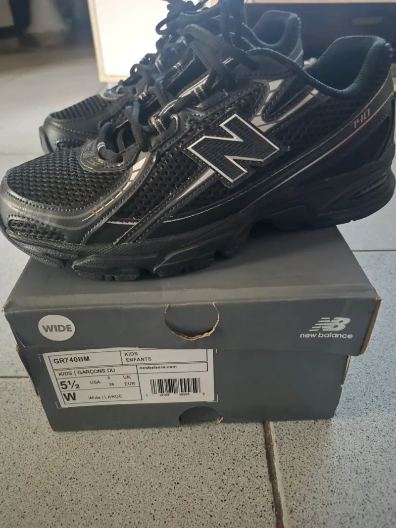 Zapatillas New Balance T410 para niños, negras - 3