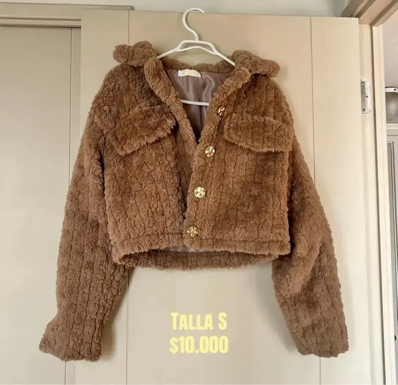 Chaqueta de peluche marrón talla S