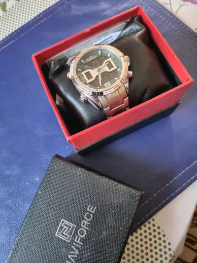 Reloj Naviforce con cronógrafo - miniatura 3