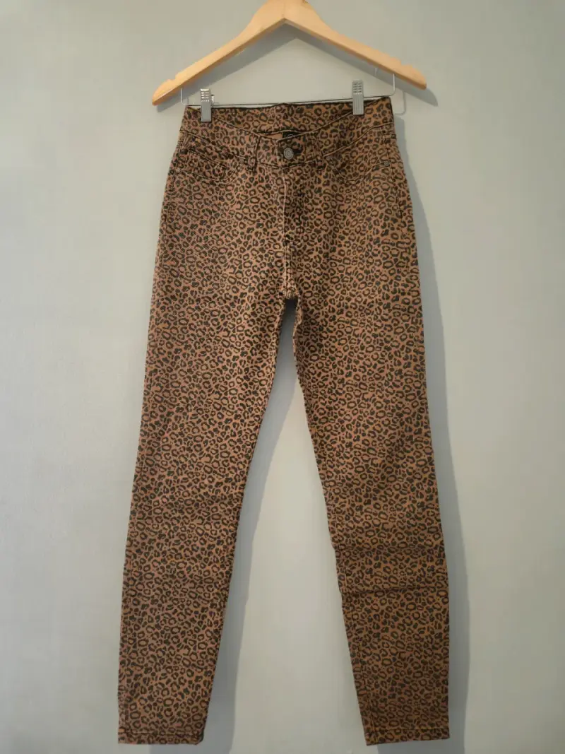 Pantalones de mujer estampado leopardo - 4