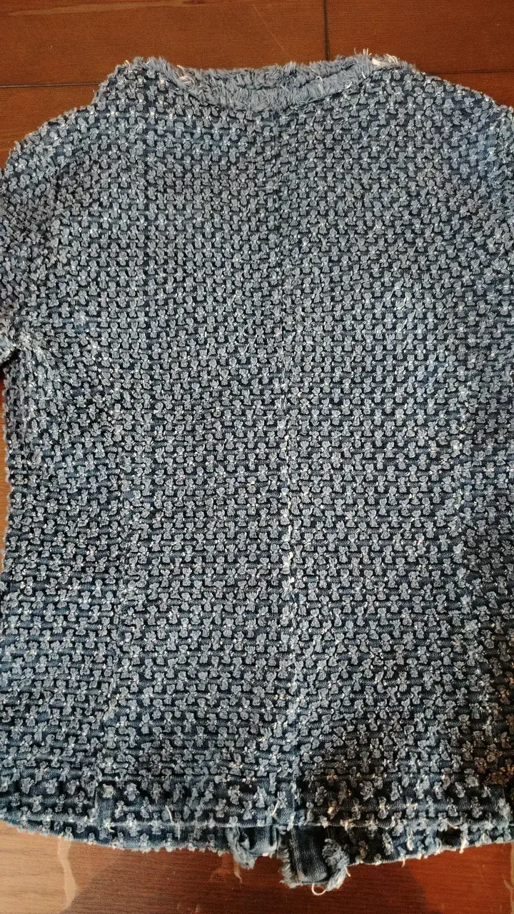 Chaqueta de mezclilla azul con textura - 3