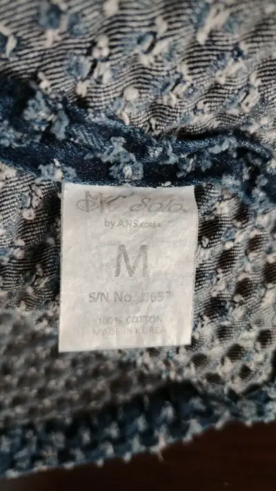 Chaqueta de mezclilla azul con textura - miniatura 6