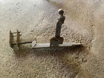 Enganche de remolque para vehículo - miniatura 1