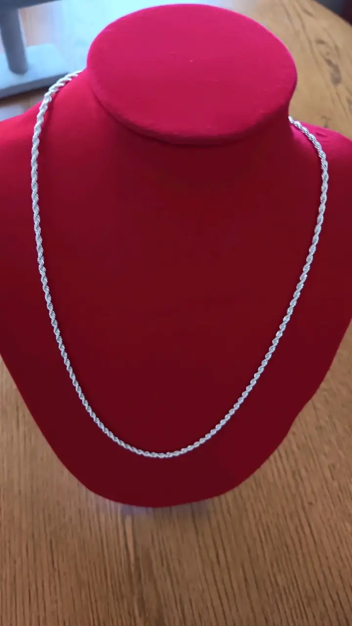 Collares de plata con cruces elegantes - 4