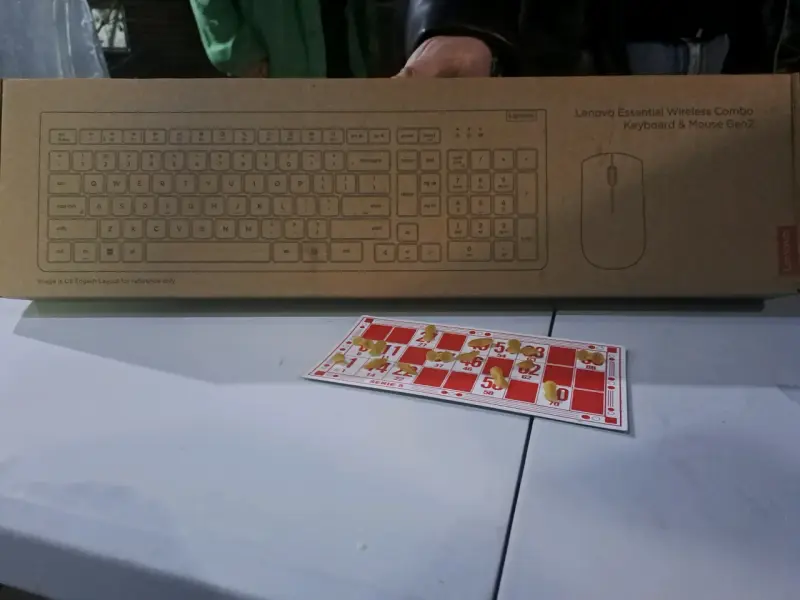 Combo inalámbrico Lenovo Essential Gen2 - 2