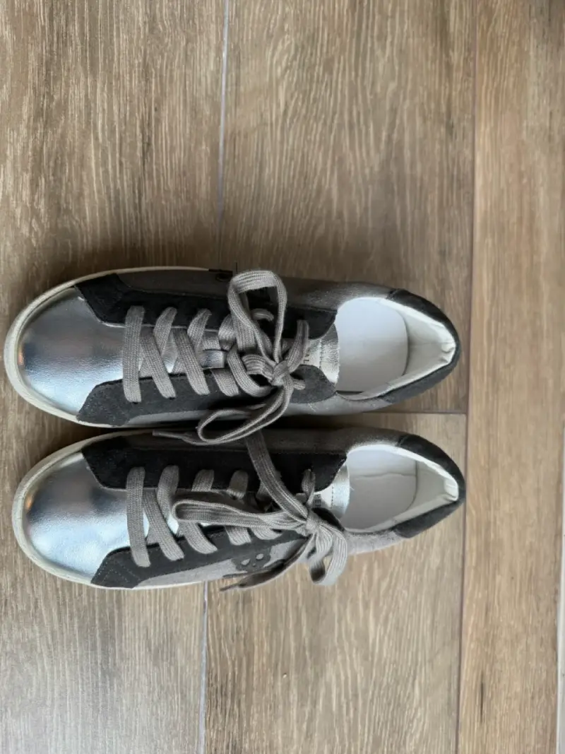 Zapatillas casuales color gris metálico - 5