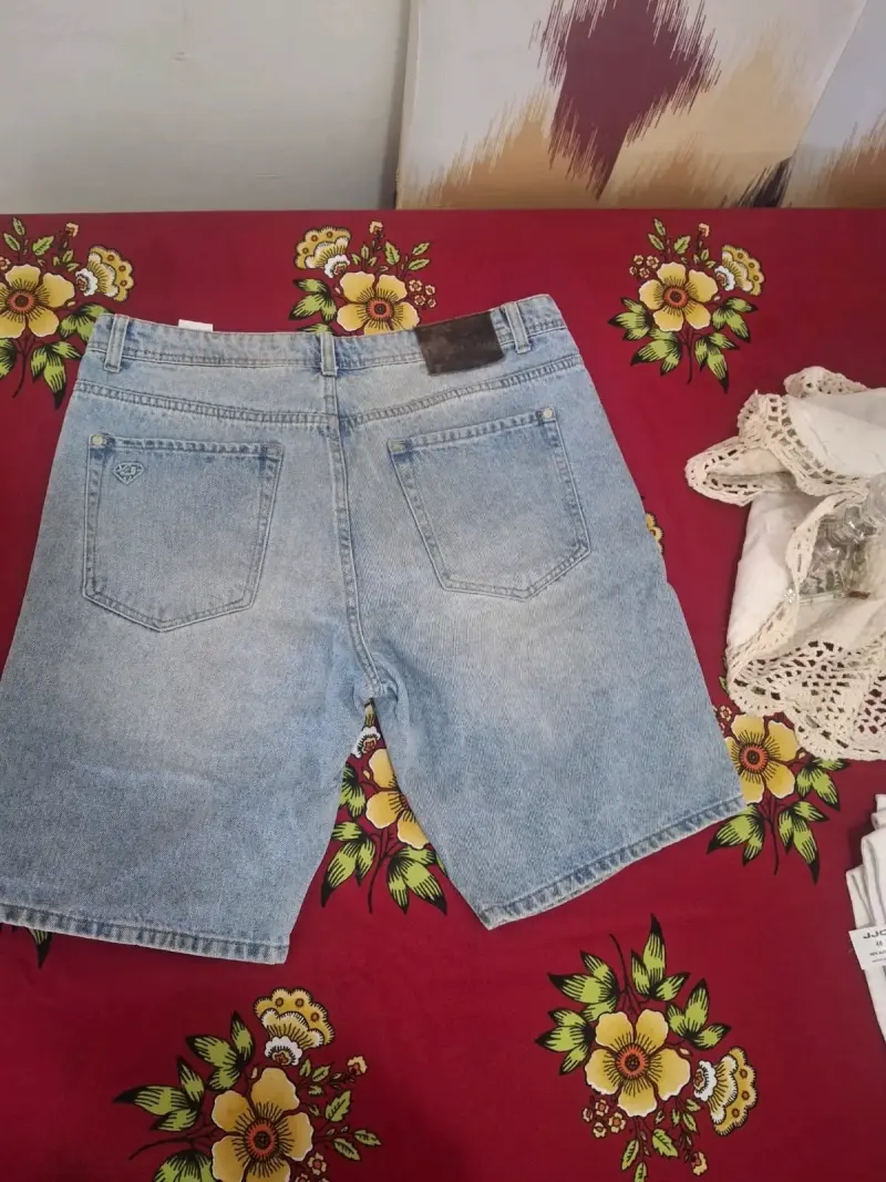Shorts de mezclilla JJXX con diseño desgastado - 3