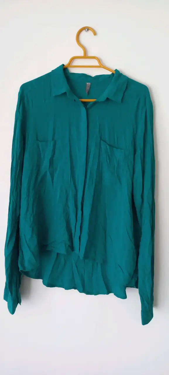 Blusa verde de viscosa Opposite Basics - 1