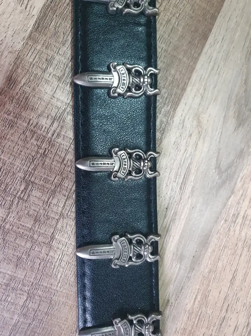 Cinturon tipo chrome Hearts - 3