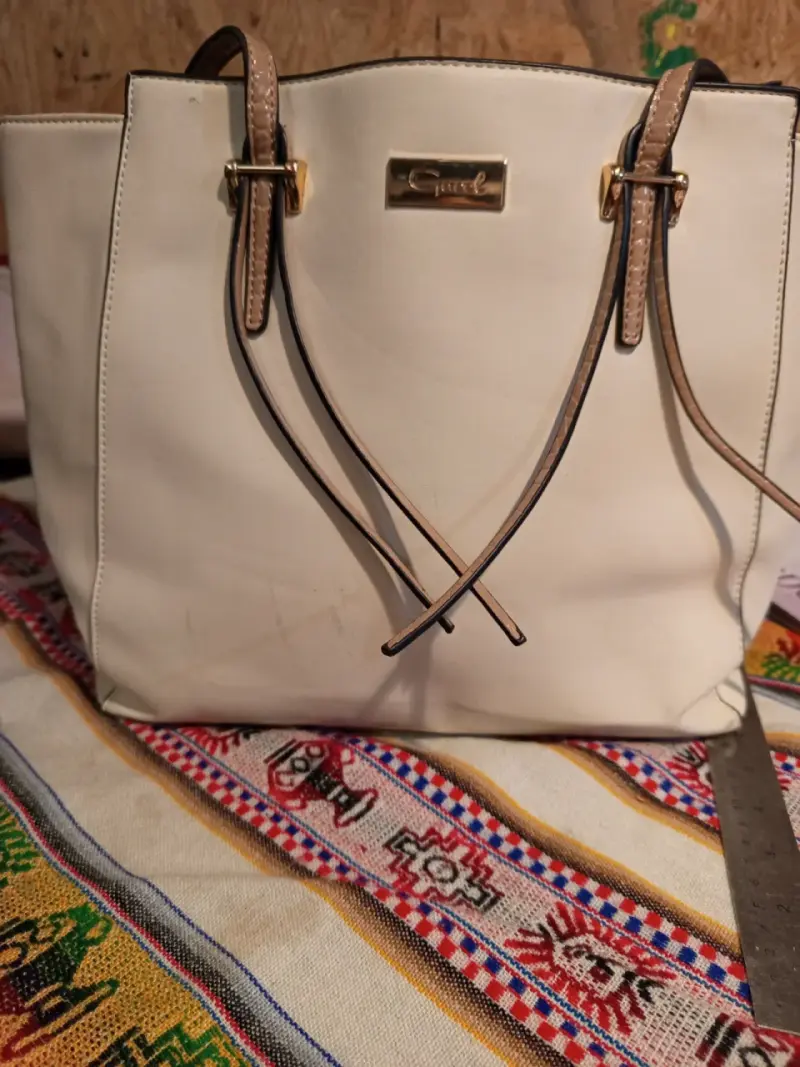 Cartera Aldo,Guess y gacel - 4
