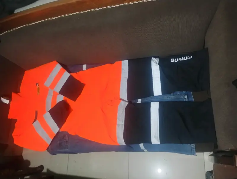 🦺 Buzo Técnico FINNING CAT Talla 48 – Alta Visibil - 2
