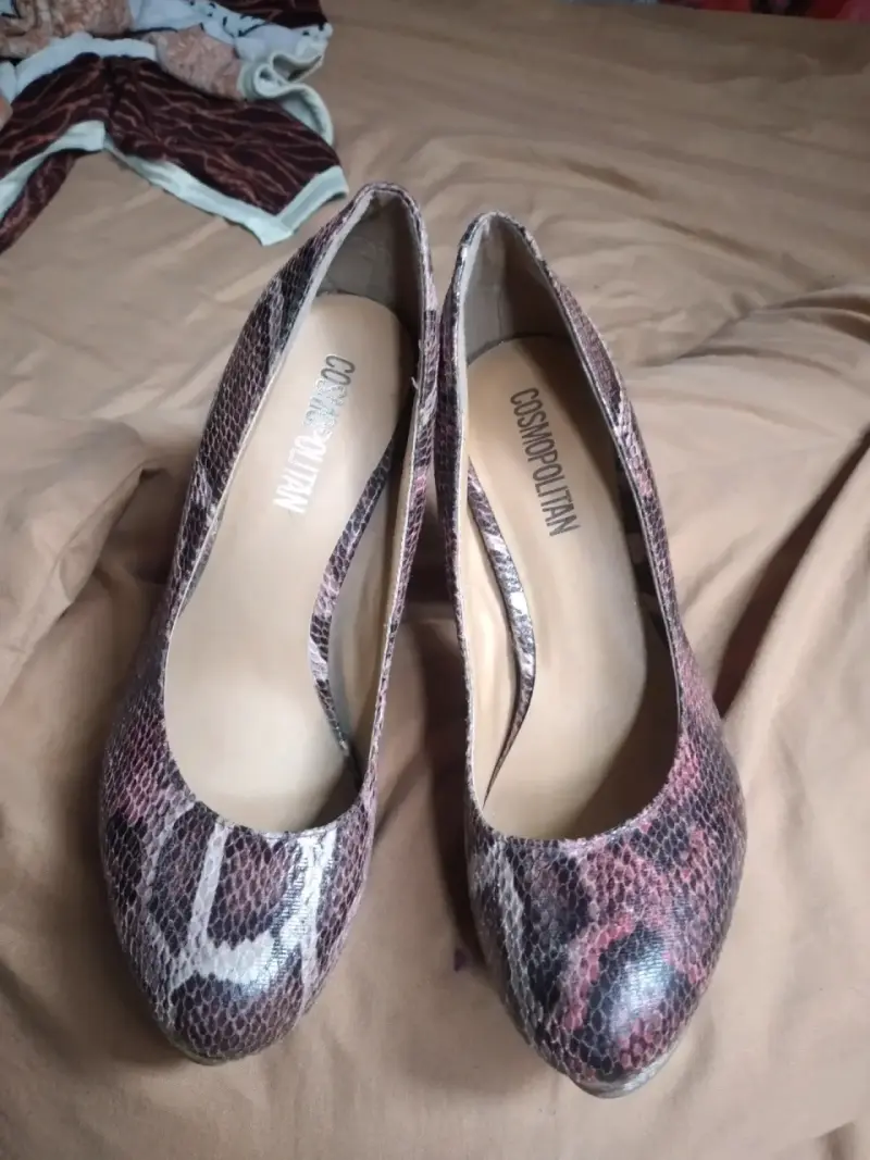 Tacones altos de serpiente Cosmopolitan - 1