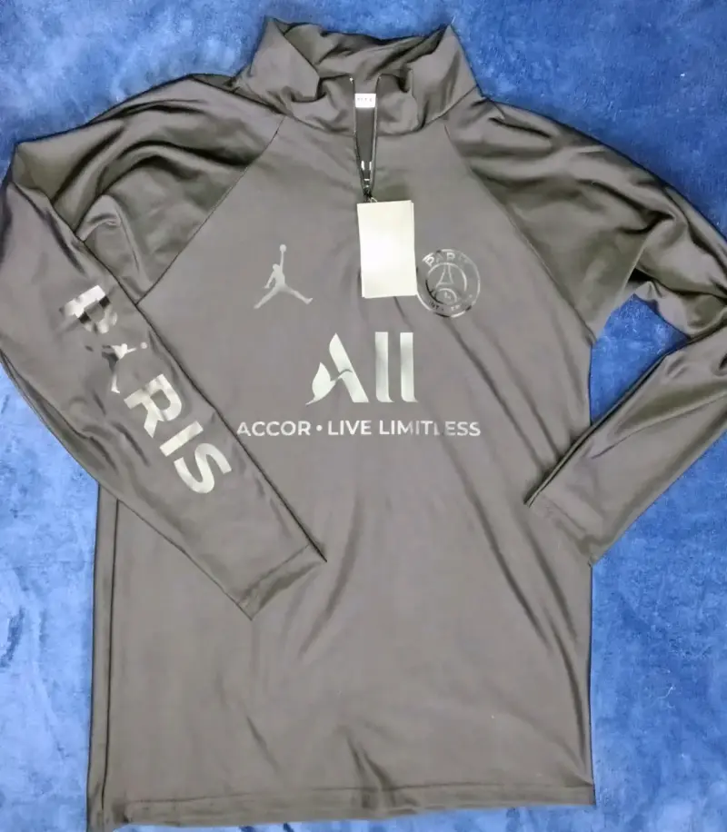 Polerón deportivo PSG Jordan gris