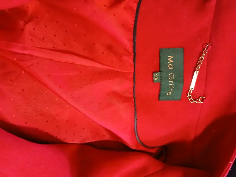 Abrigo rojo elegante para mujer Ma Griffe - 2