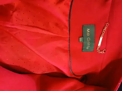 Abrigo rojo elegante para mujer Ma Griffe - miniatura 2