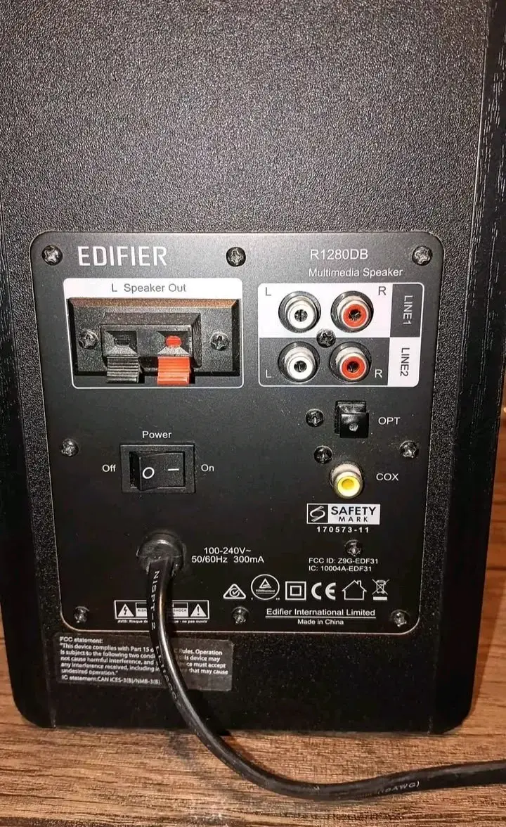 Parlantes Edifier R1280DB (Bluetooth/Óptico/RCA) - 4