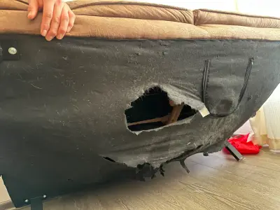Sofá cama reclinable marrón en buen estado - miniatura 3