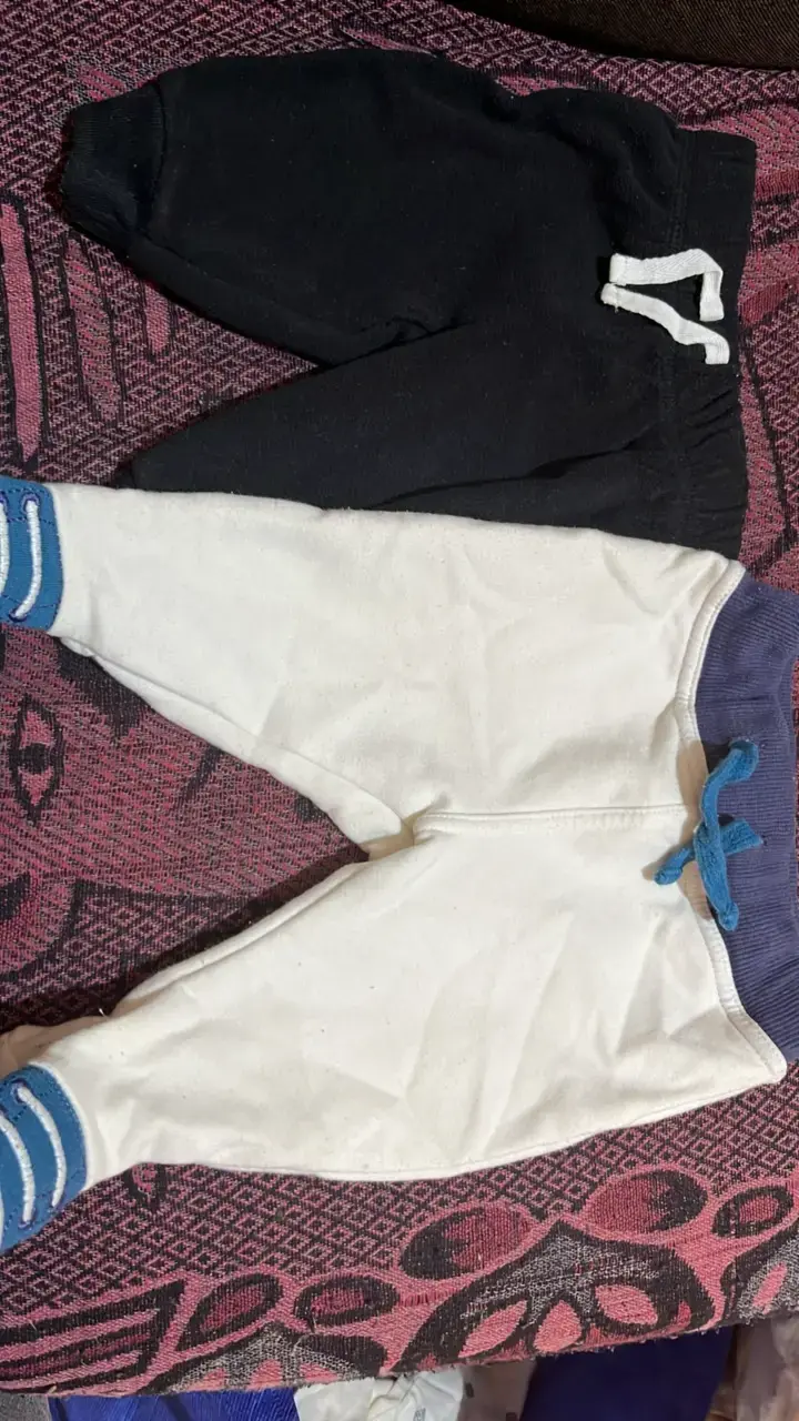 Lote de pantalones para bebé con diseños variados - 2