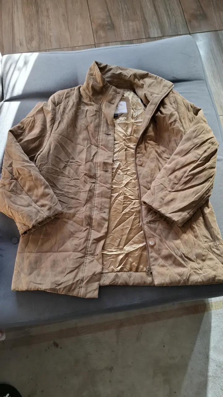 Chaqueta acolchada marrón para mujer