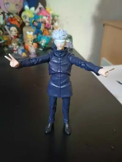 Satoru Gojo SH FIGUARTS JJK 0 sin caja - miniatura 1