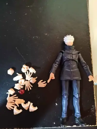 Satoru Gojo SH FIGUARTS JJK 0 sin caja - miniatura 3