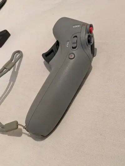 Drone DJI Avata con control y gafas FPV - miniatura 2
