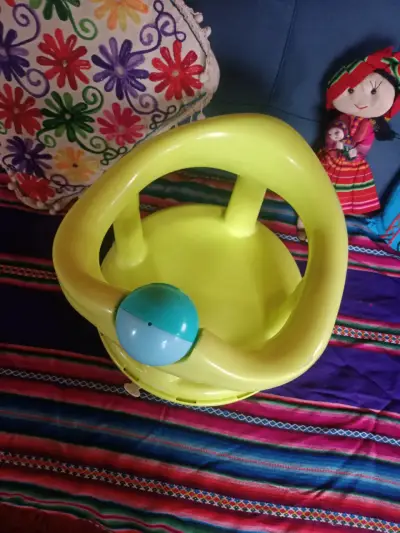 Asiento de baño para bebé Infanti verde - miniatura 2