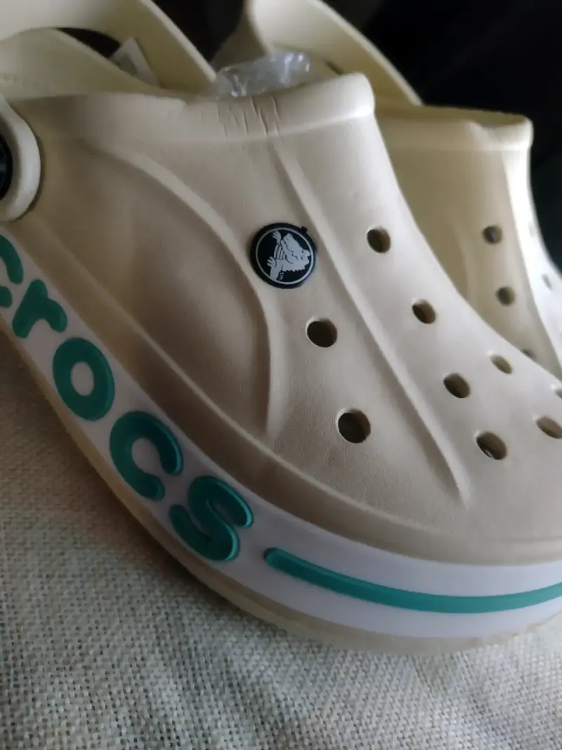Zuecos Crocs Classic Beige Unisex - 2