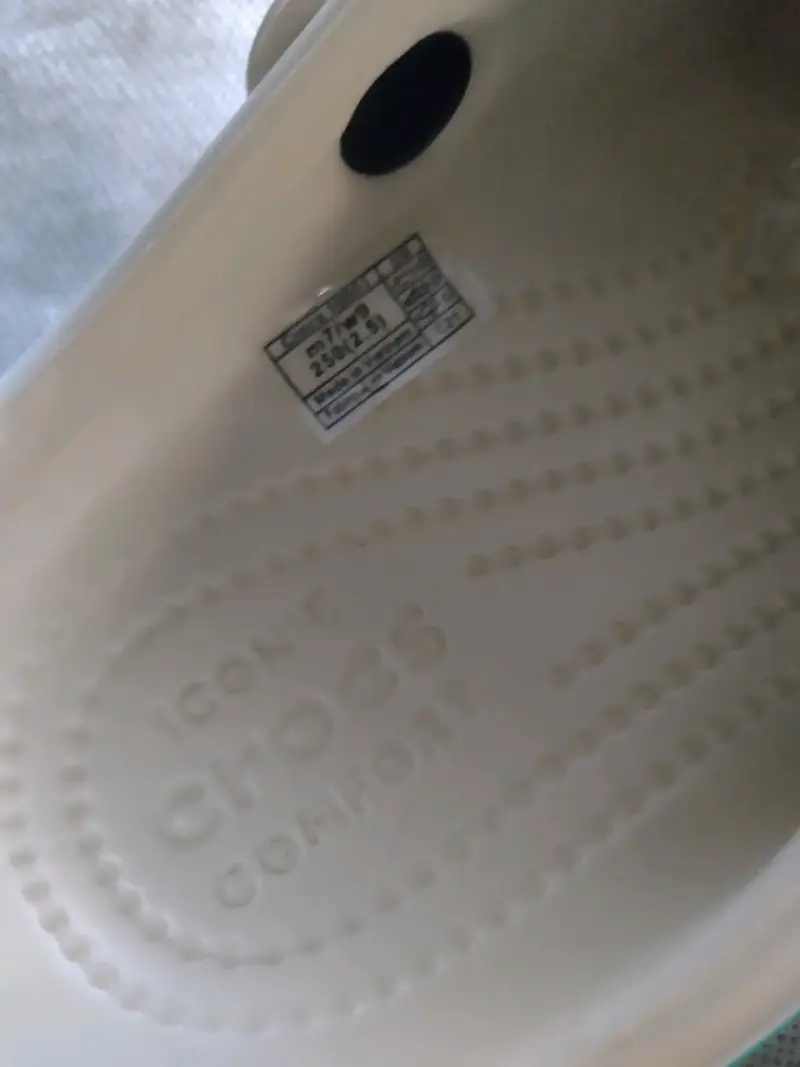 Zuecos Crocs Classic Beige Unisex - 6