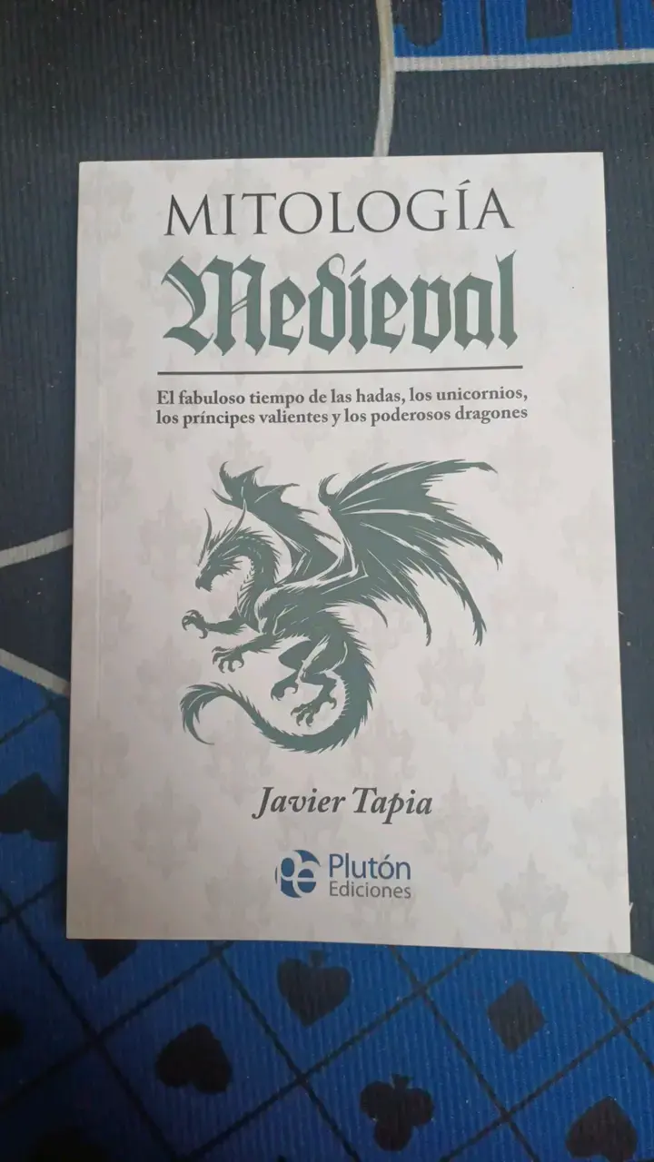 Libro Mitología Medieval de Javier Tapia - 1