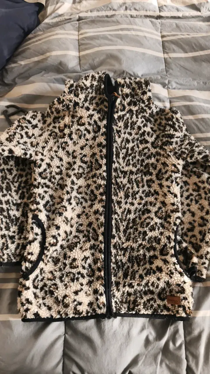 Chaqueta de felpa con capucha estampado leopardo - 4