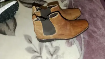 Botines de cuero marrón para hombre - miniatura 2