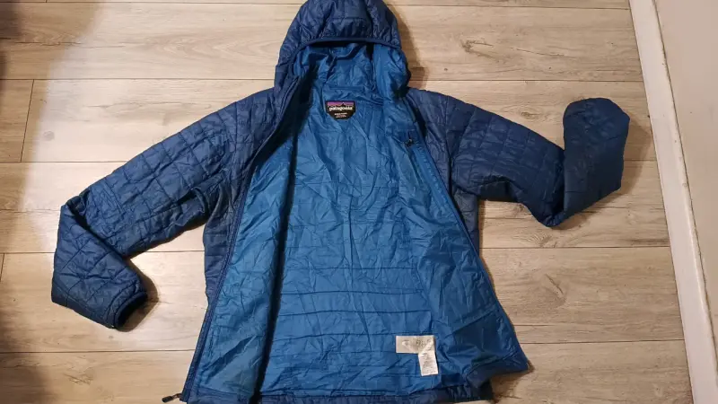 Chaqueta Patagonia Azul con Capucha talla M - 2
