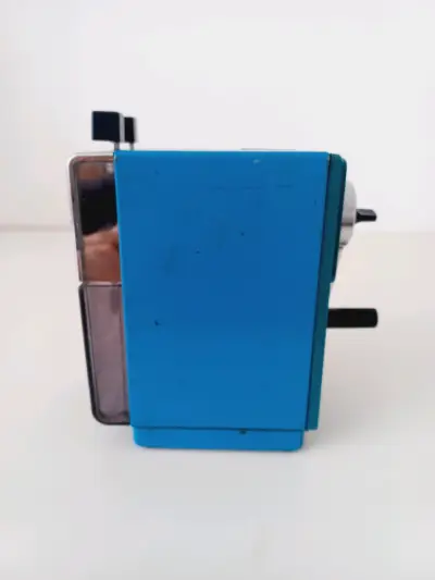 Sacapuntas de mesa Lion LH-2 azul Vintage - miniatura 2