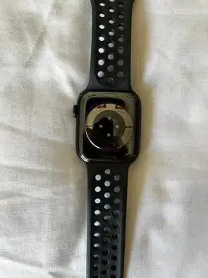 Apple Watch Series 7 45mm - miniatura 4