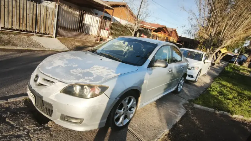 Mazda 3 Sedán 2008 en buen estado - 3