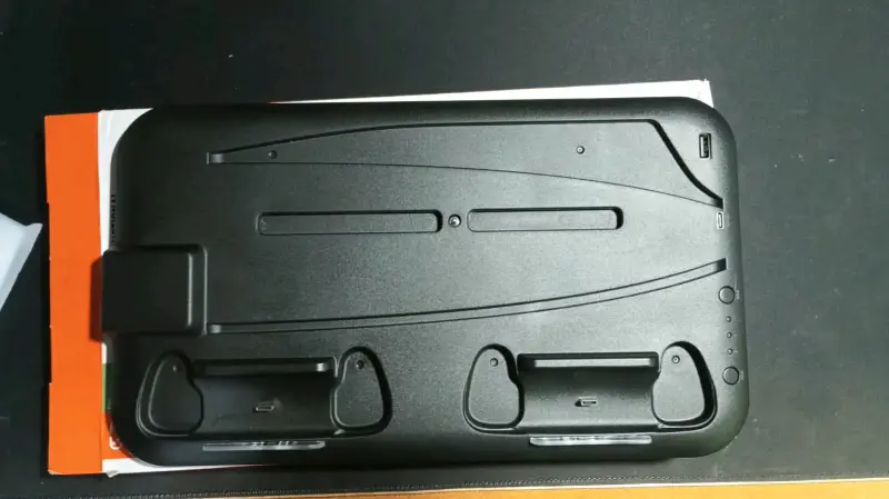 Base de Enfriamiento y Carga para PS5 y PS5 Pro - 3