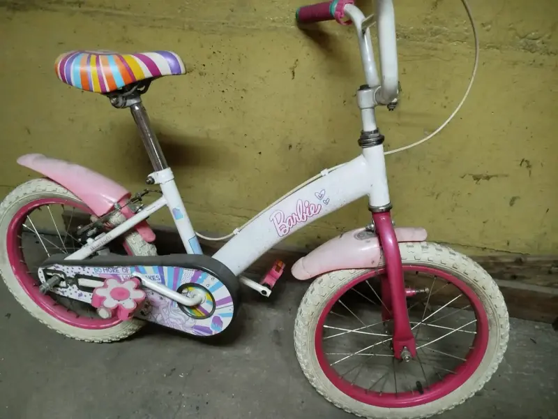 Bicicleta infantil Barbie rosa y blanca - 2