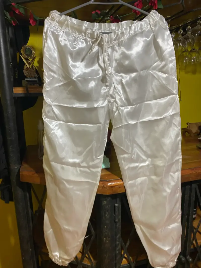 Pantalones de satén blanco para baile tipico mujer