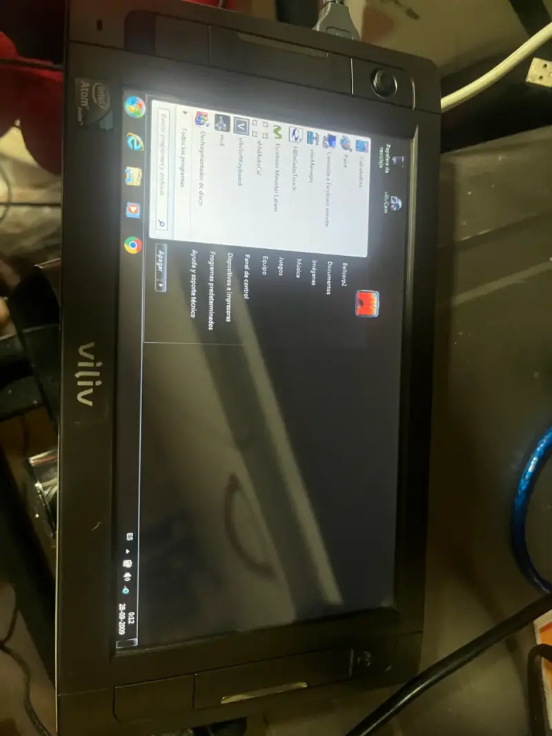 Tablet Viliv con pantalla táctil y Windows - 5